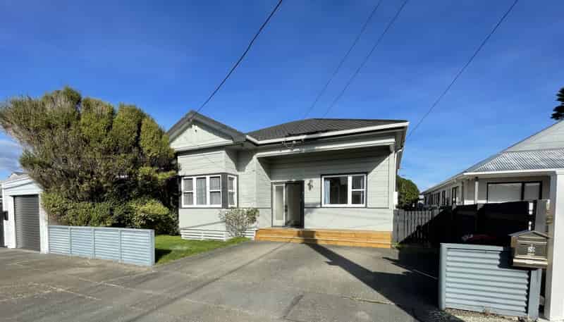 20 South Street , Petone