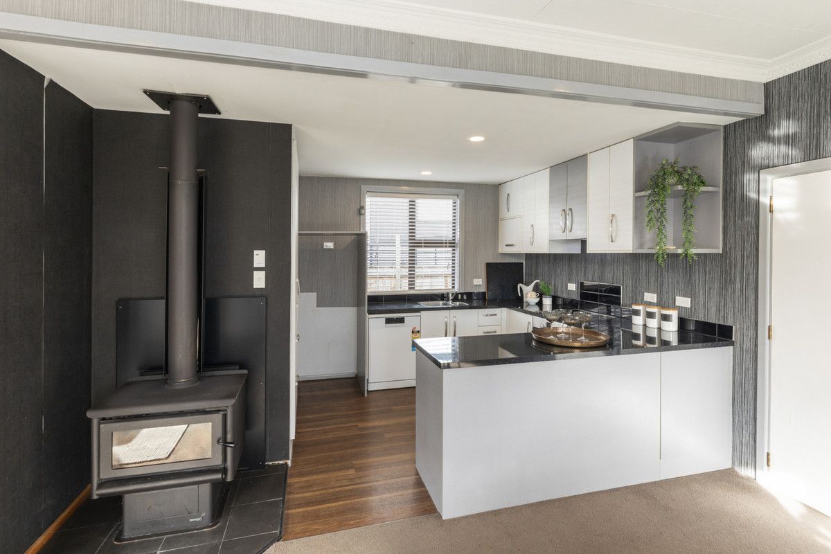 Family Living with Future Development Potential - Widok 6