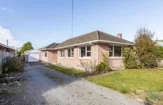 120 Grimseys Road, Redwood
