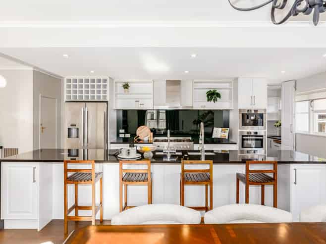 3 Harley Grove, Boulcott