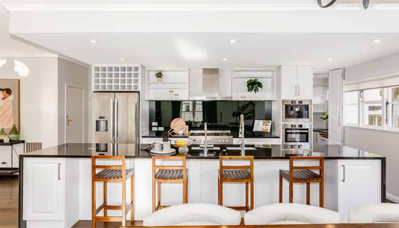 3 Harley Grove, Boulcott