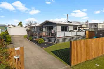 13 Brenan Street, Paeroa