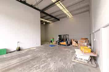 Takanini Tilt Slab Warehouse
