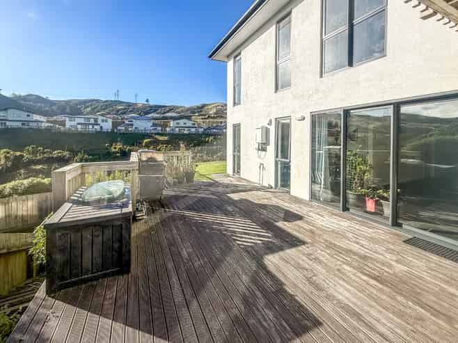 84A Melksham Drive, Churton Park