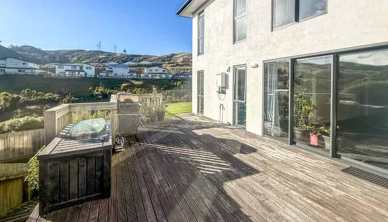 84A Melksham Drive, Churton Park