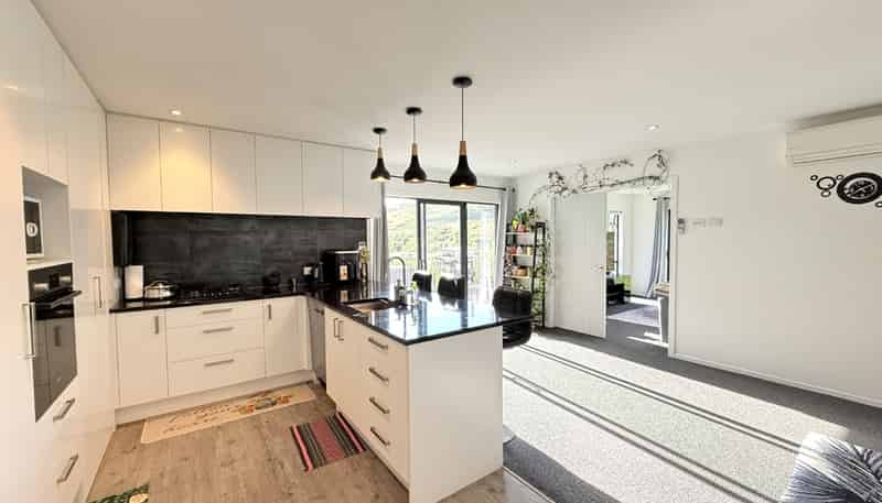 84A Melksham Drive, Churton Park