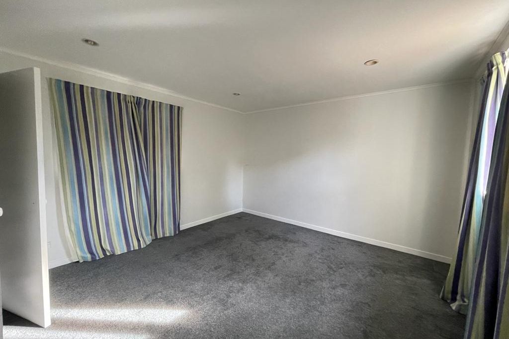 4Bed 2Bath House in Onehunga - Vista 6
