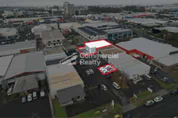 Immaculate Refurbished Industrial