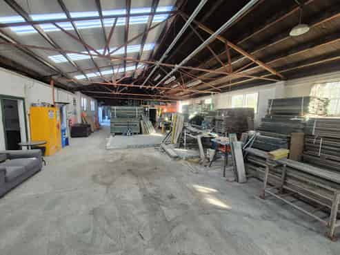 Best Deal in Porirua - Yard and Workshop