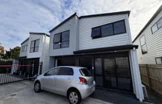6D Christmas Road, Manurewa