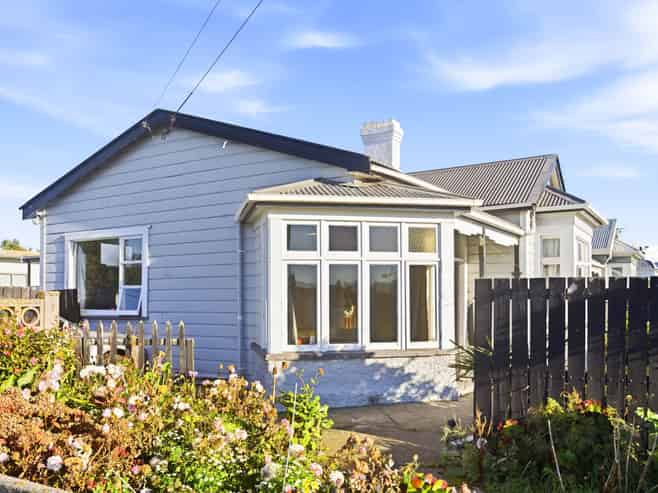 49  Douglas Street, SAINT KILDA
