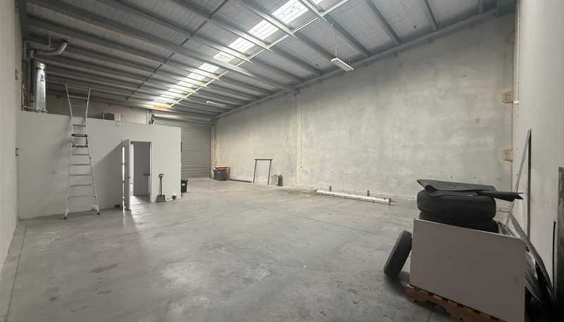  3/1 Doric Way, Islington