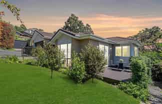 6 Viridian Lane, Greenhithe