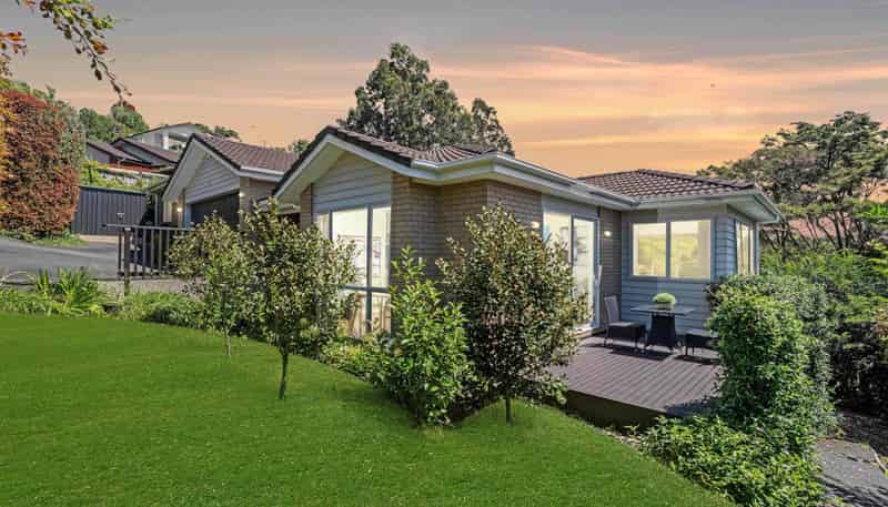 6 Viridian Lane, Greenhithe