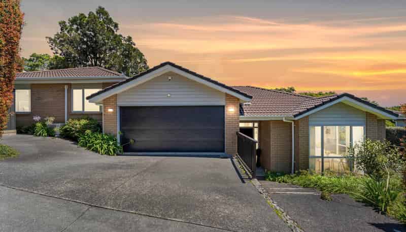 6 Viridian Lane, Greenhithe