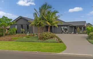 32 Leeward Drive, Whitianga