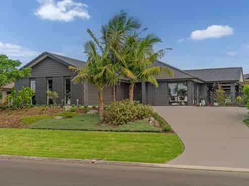 32 Leeward Drive, Whitianga