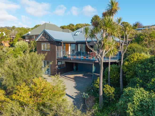17 Te Ra Crescent, Diamond Harbour