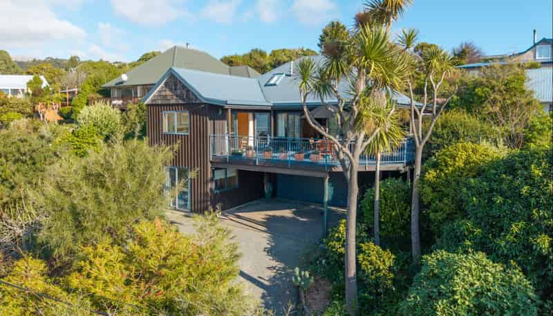 17 Te Ra Crescent, Diamond Harbour