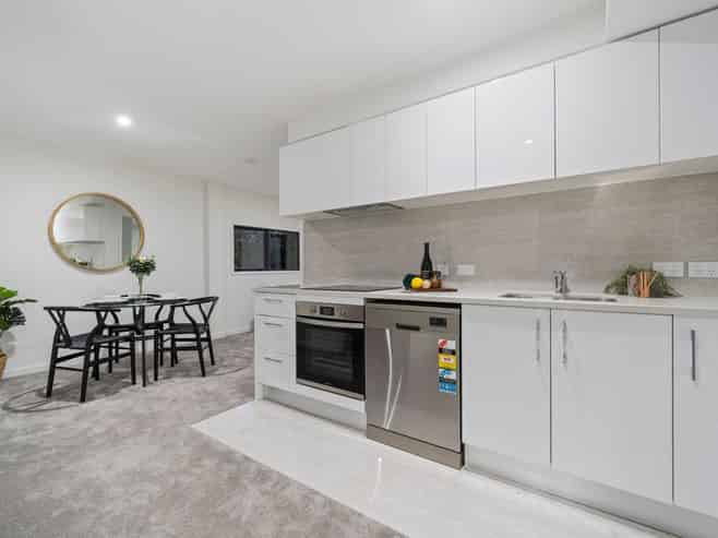 113/8 Gray Avenue, Mangere East