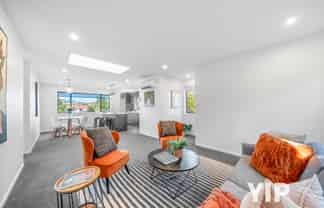 19B Brooker Grove, Newlands