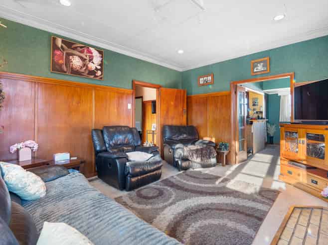 39 Holyhead Street, Outram
