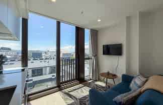402/10 Alpha Street , Te Aro