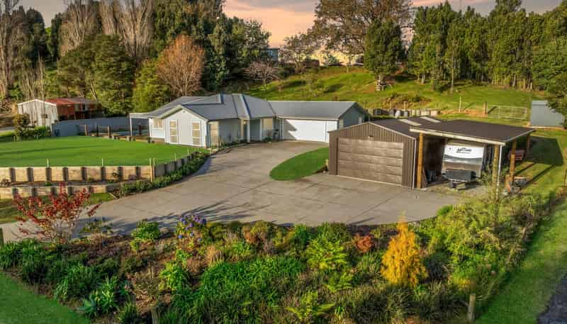 14 Manuka Drive, Whangamata
