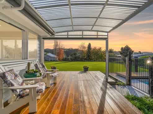 14 Manuka Drive, Whangamata