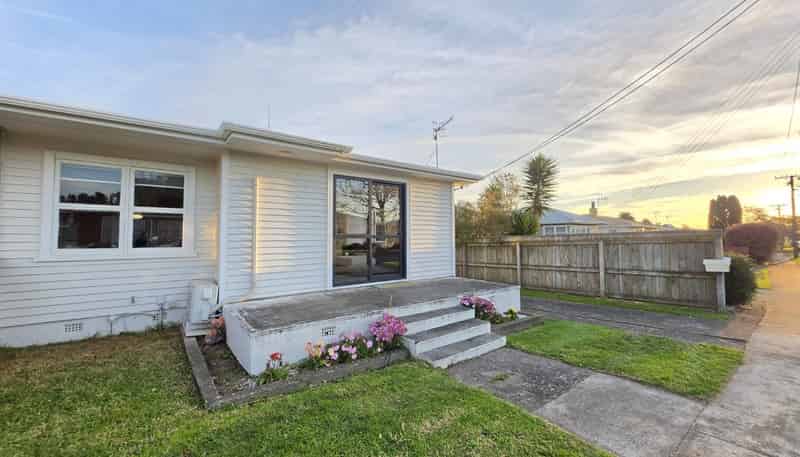 37 Graham Street, Levin