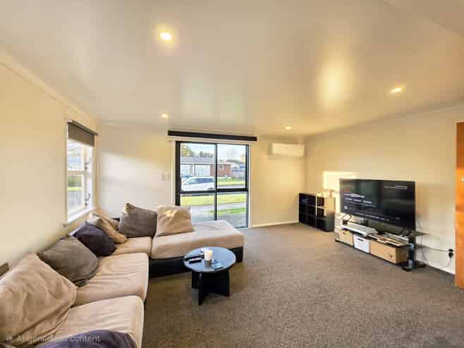 37 Graham Street, Levin