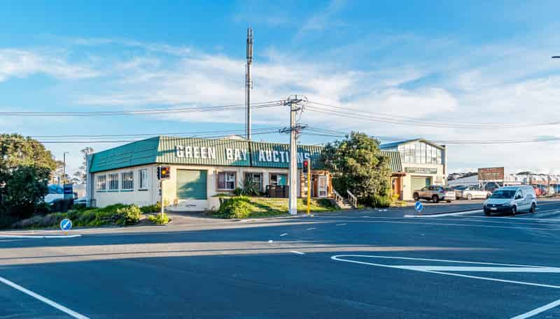 57 Portage Road, New Lynn