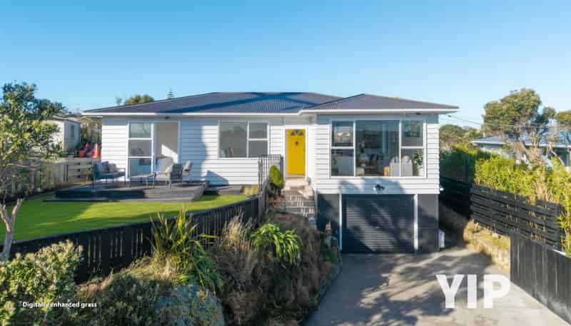 19A Brooker Grove, Newlands