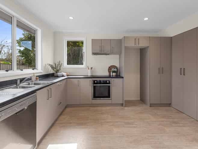2 Lake Ora Road, Kamo