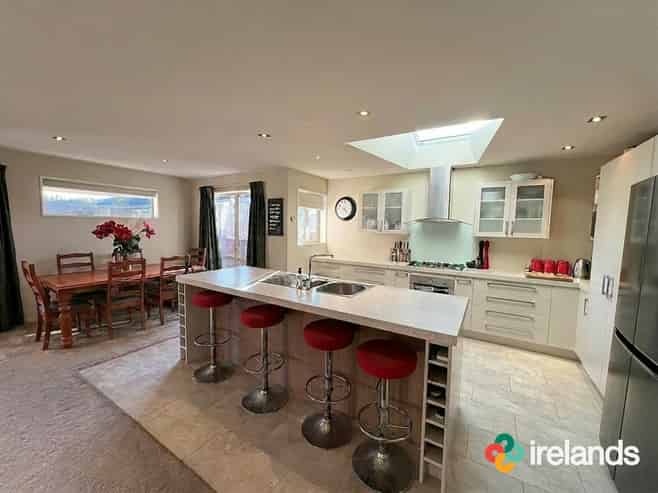 103 Windermere Road, Papanui