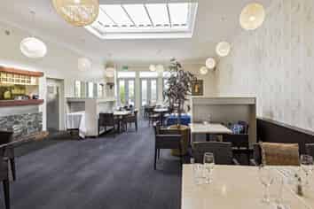 Exceptional Hospitality Opportunity at Northshore