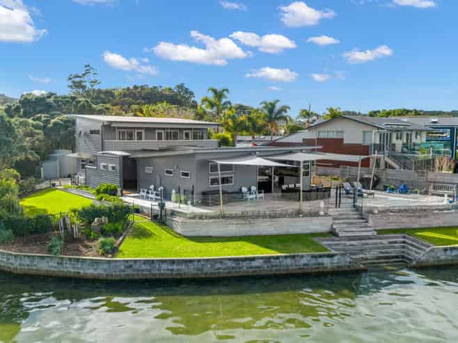 19 Ewen Street, Ngunguru