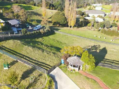 306A Grafton Road, Thames