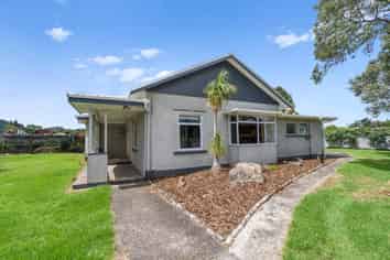 988 Otaika Valley Rd, Maungatapere
