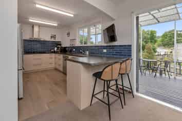 31 Clotworthy Crescent, Onerahi