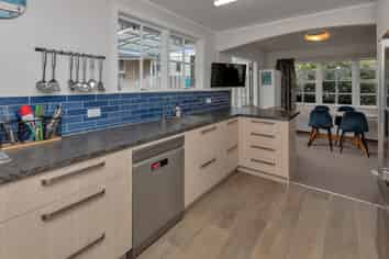 31 Clotworthy Crescent, Onerahi