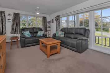 31 Clotworthy Crescent, Onerahi