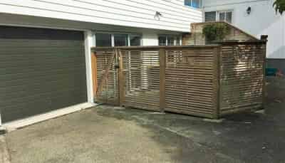 124A Taylor Terrace, Tawa