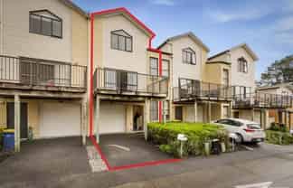 45/172 Mcleod road, Te Atatu South