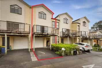 45/172 Mcleod road, Te Atatu South