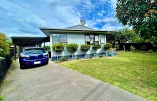 8 Clement Place, Greenmeadows