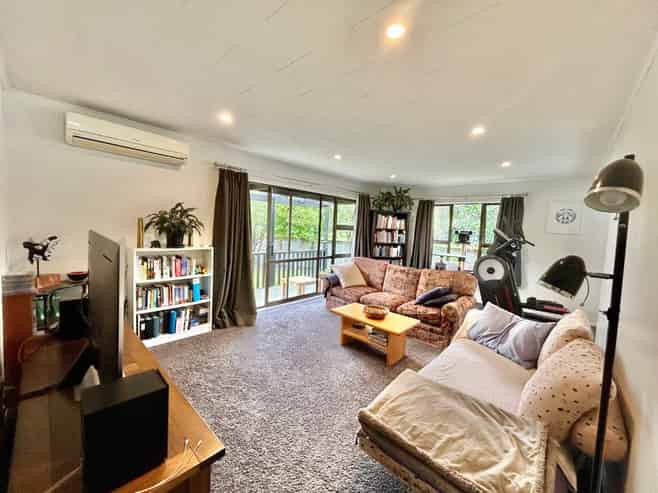 8 Clement Place, Greenmeadows