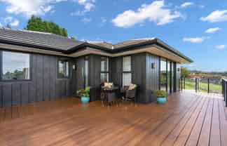 42 Hawken Road, Maunu