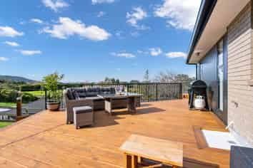 42 Hawken Road, Maunu