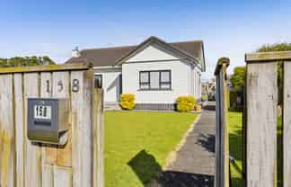158 Tasman Street, Opunake